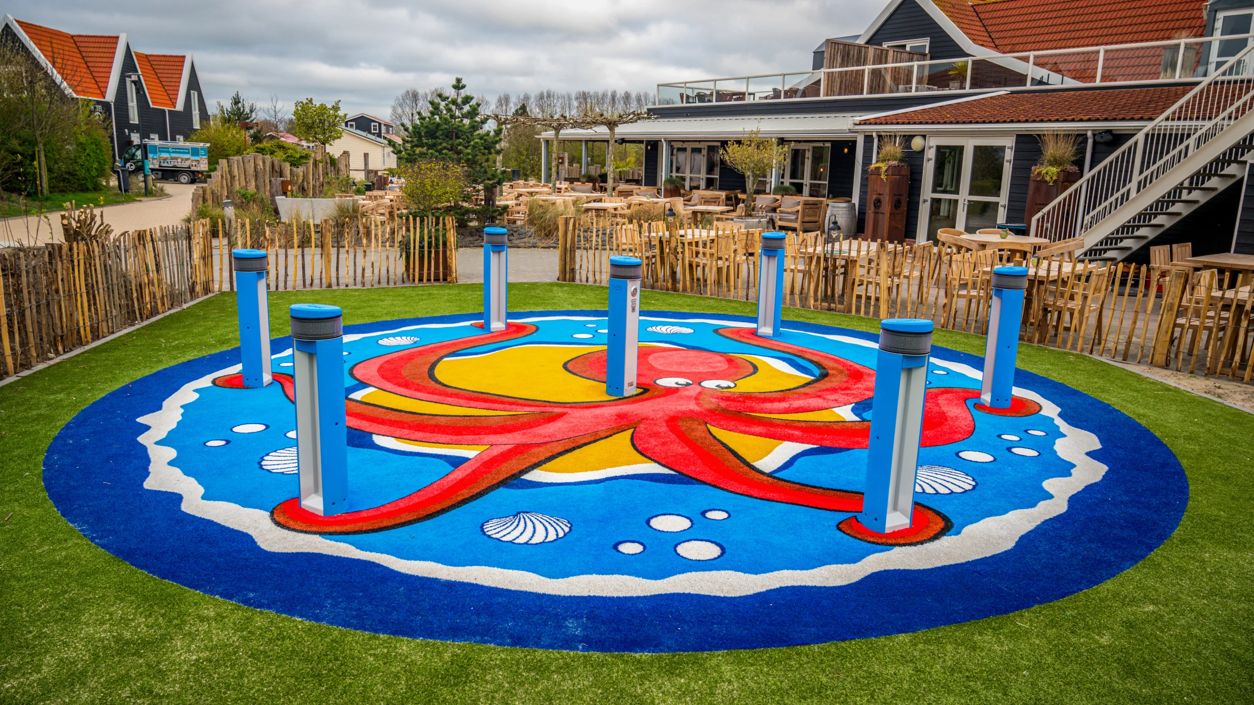 Octopus San Diego Artificial Grass Mural Octopus San Diego Artificial Grass Mural